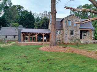 2800 Commonwealth Ave, Charlotte, NC 28205