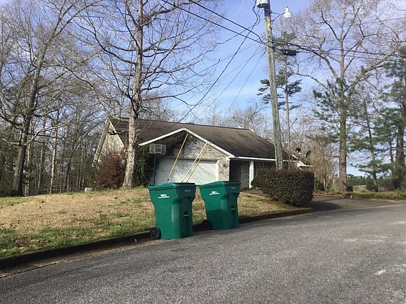 3rd image of 12516 Falcon Cir