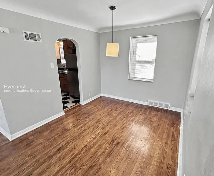 6936 Melrose Ave — Photo 10