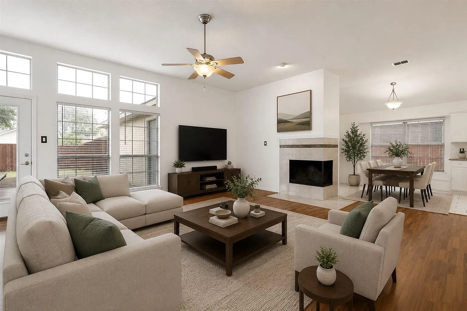 3 bed, 1667 sqft, $2,550 — Photo 2