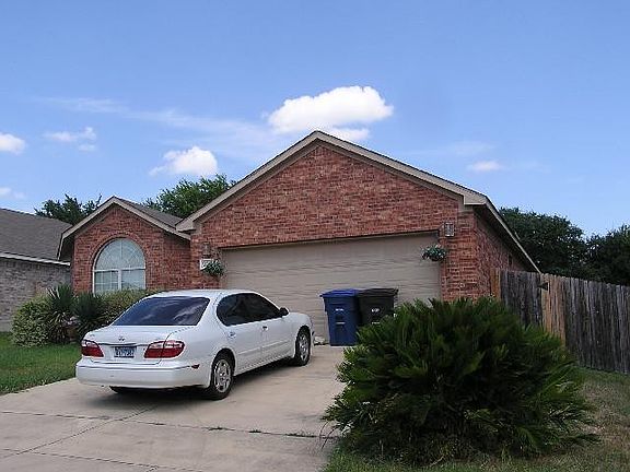 3rd image of 9726 Emerald Pl