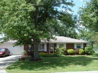 1601 N Lafayette Dr, Muncie, IN 47303