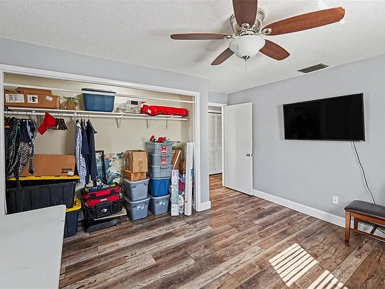 2561 Blackwood Cir — Photo 15