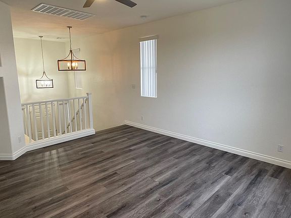 4th image of 4082 Via Dana Ave