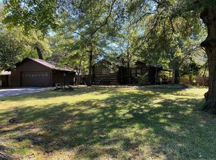 2440 E 36th Pl #B, Tulsa, OK 74105