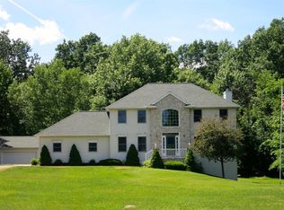 5589 Bridges Cv, Metamora, MI 48455