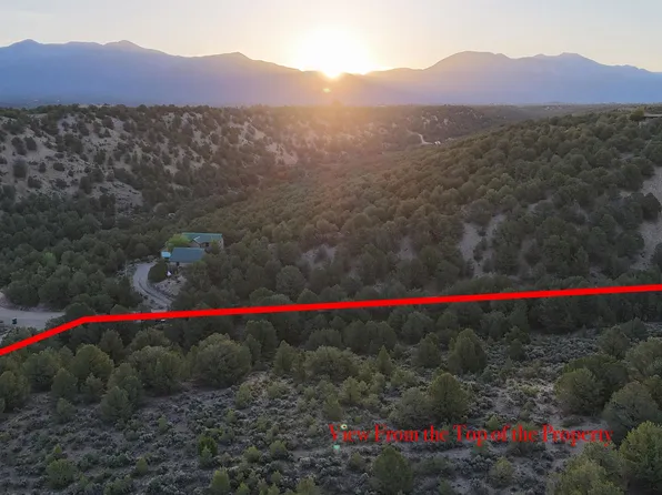 2 Sandia Cyn, Arroyo Hondo, NM 87513