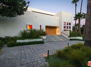 702 N Alta Dr, Beverly Hills, CA 90210