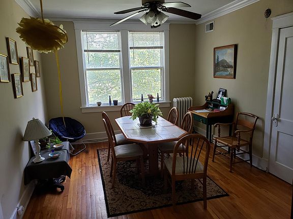 Pic 5: Sample Dining Room