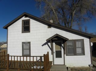 515 W 6th St, La Junta, CO 81050