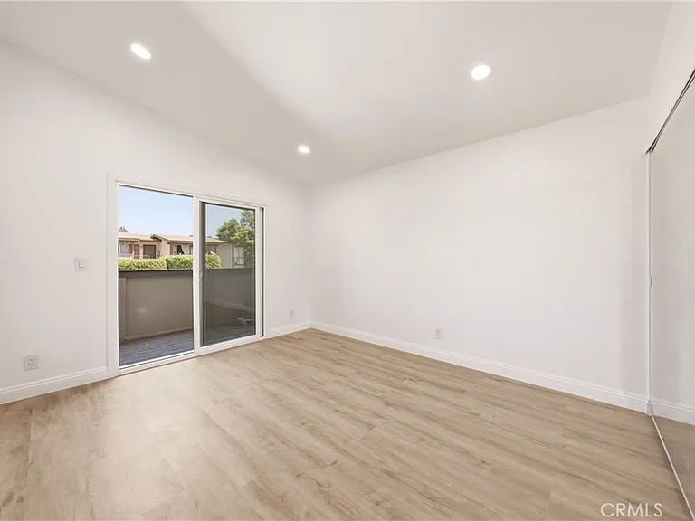 802 Coriander Dr #B — Photo 17