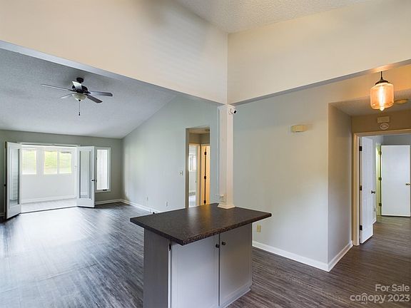 5th image of 1001 Wellington Hills Cir