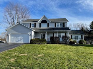 43 Harbor Brook Dr, Oswego, NY 13126