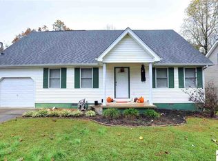 415 Leeds Dr, Paducah, KY 42003