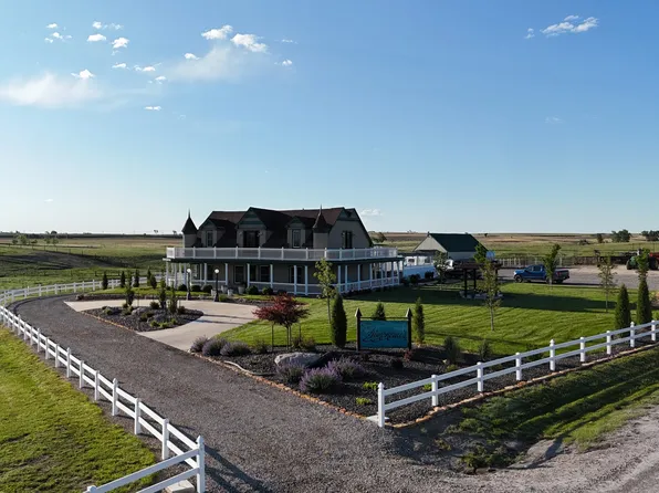 1910 2nd Rd, Damar, KS 67632