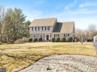 756 Provinceline Rd, Wrightstown, NJ 08562