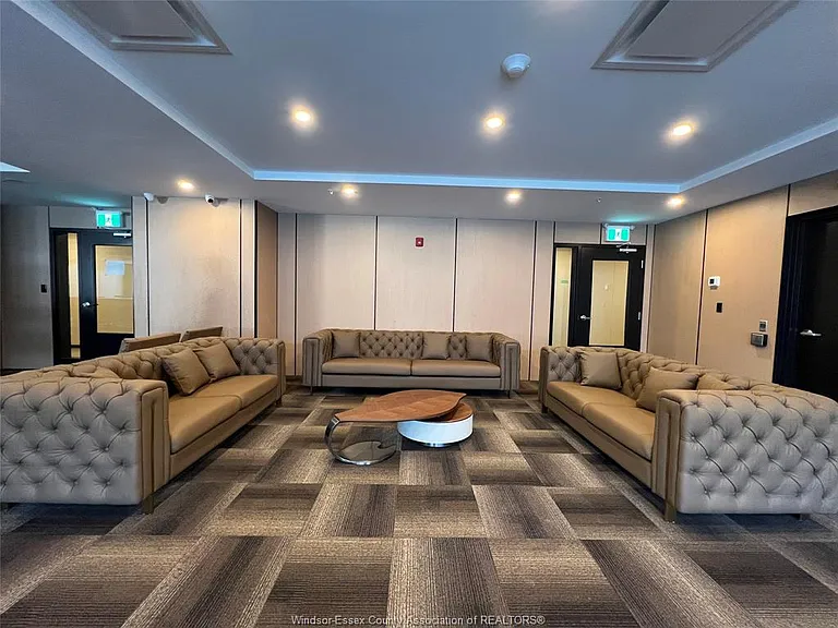 4300 Laurier Pkwy #288 — Photo 6