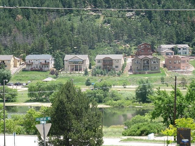 Close Proximity to Palmer Lake!