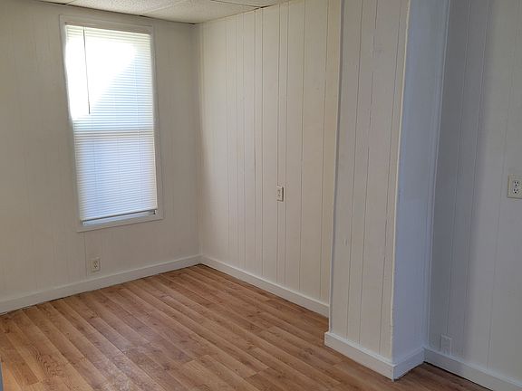 5th image of 2810 5 1/2 Ave #3