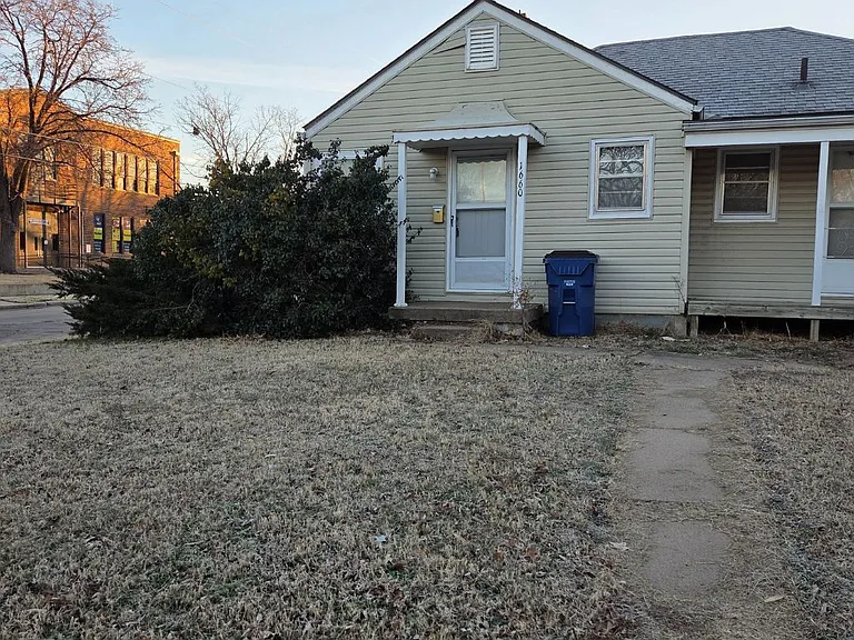 1660 N Payne Ave — Photo 9