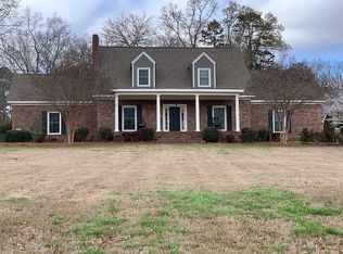 13 Quarter Horse Dr NW, Rome, GA 30165