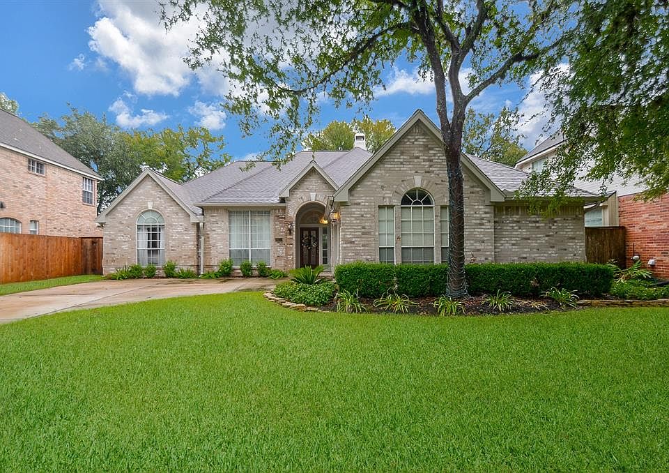 1st image of 1130 Wood Fern Dr