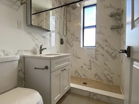 Rented by Oxford Property Group | media 7