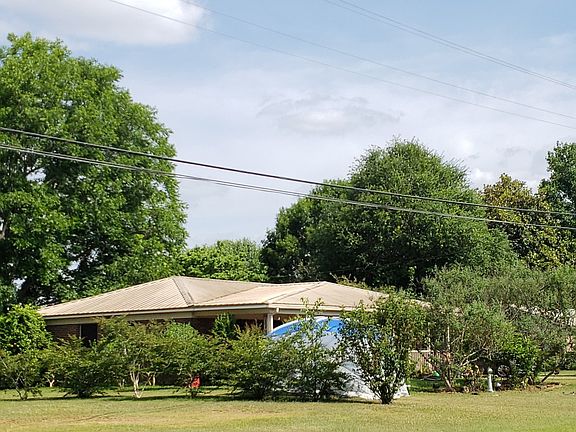 3rd image of 1257 County Road 63