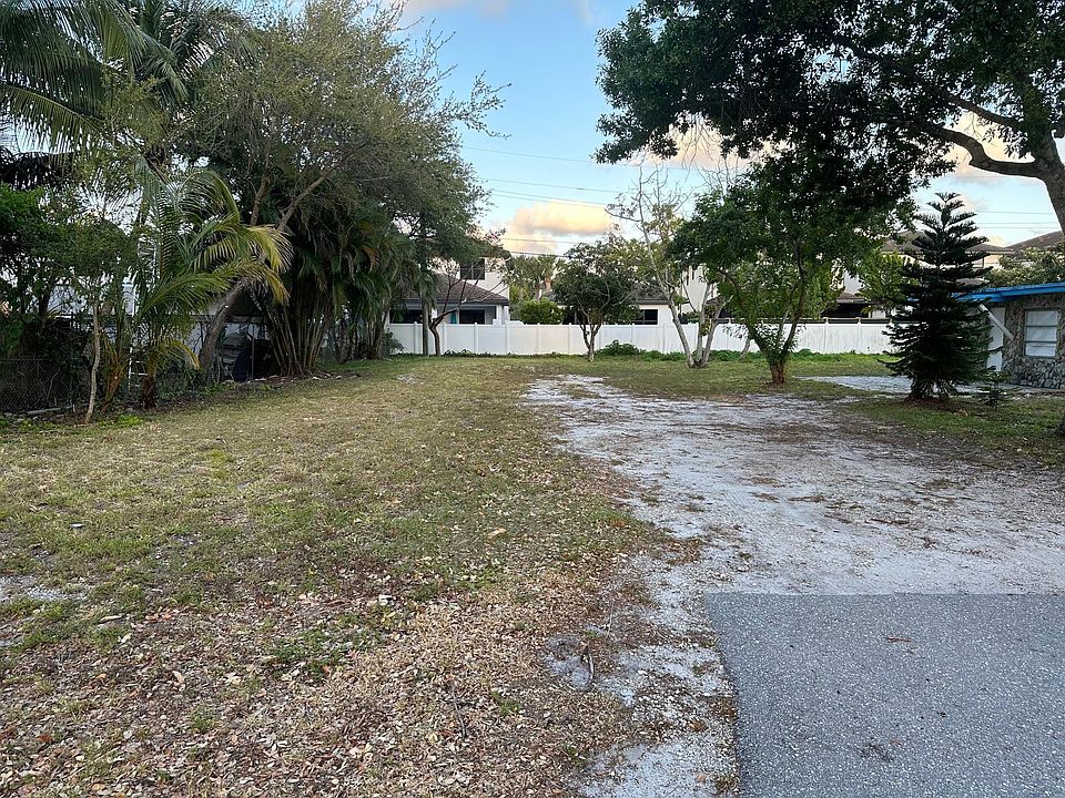 2nd image of 0000 SW 26th Avenue