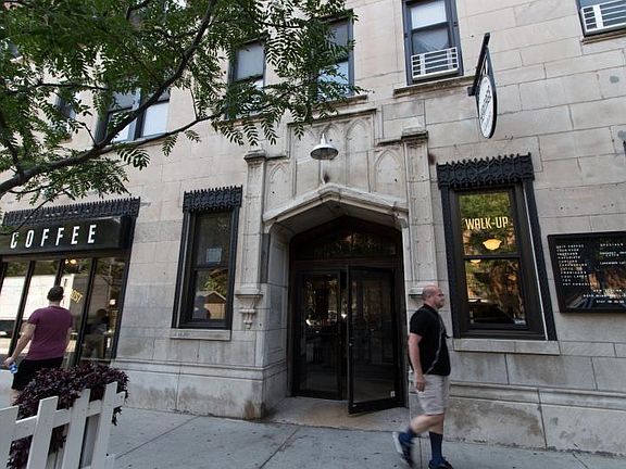 4th image of 1325 W Wilson Ave #Std