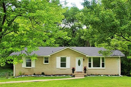 1st image of 137 Lakeside Park Dr