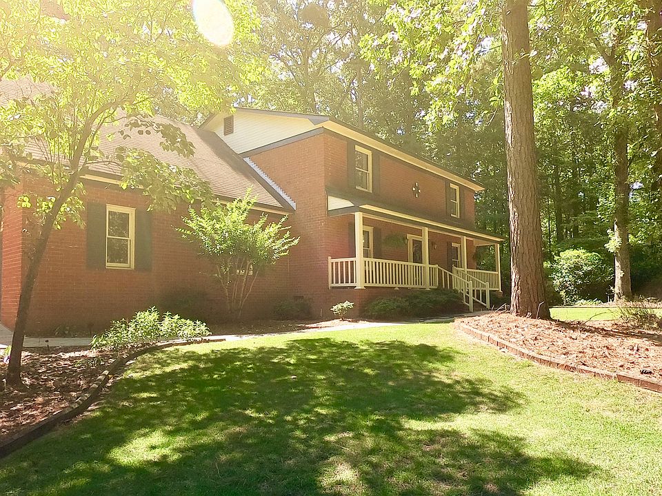 1st image of 107 Sugarcreek Ct