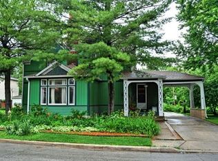 30 West Ave, Riverside, IL 60546