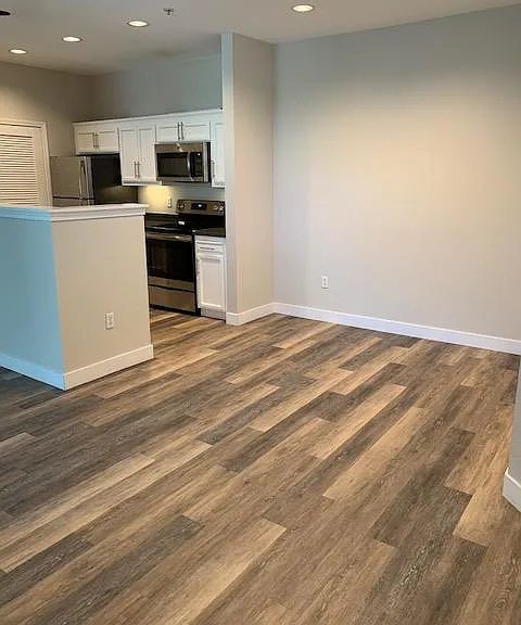 3x2 / 1240 sf - Dining room