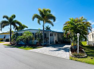 240 N Harbor Dr, Vero Beach, FL 32960
