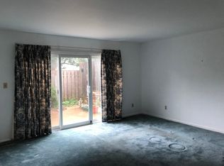 43 Terrace Ct, Carmel, IN