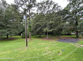 137 Diana Ln, Dudley, NC 28333