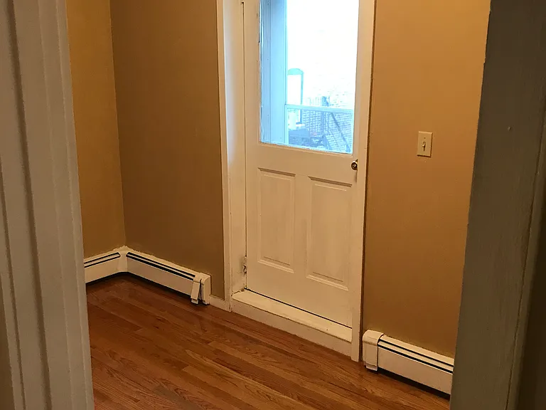 9 Shepherd Ave #2A — Photo 21