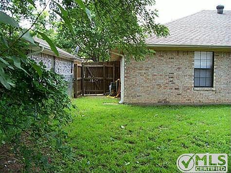 5th image of 1408 Misty Hollow St
