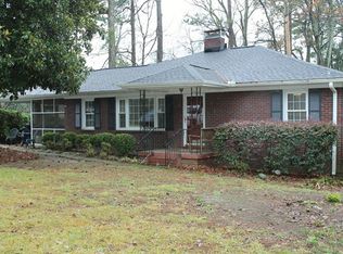 417 Dogwood Dr, Greenwood, SC 29646