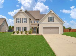 225 Morning Glory Dr, Raeford, NC 28376