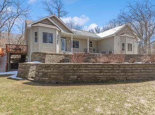 10082 Amery Ave NW, Monticello, MN 55362