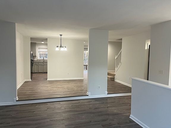 3rd image of 14329 Winding Woods Ct