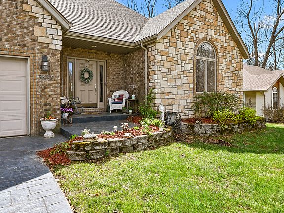 5th image of 3832 W Wilderness Street