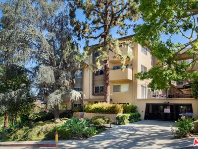 6700 Hillpark Dr APT 201, Los Angeles, CA, 90068
