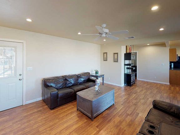 4th image of 3737 E Avenue T8