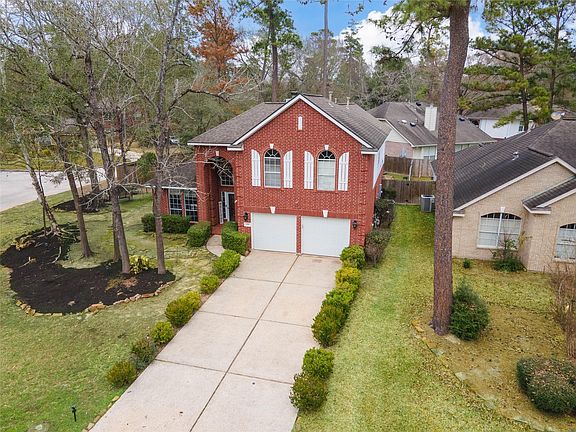 3rd image of 130 S Millport Cir