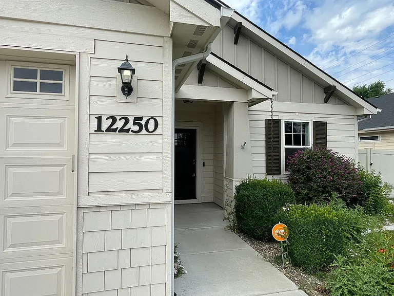 12250 W Florida Ct — Photo 2