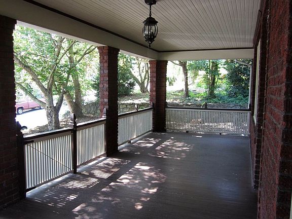Spacious Front Porch