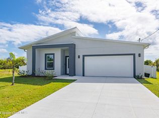 448 Saint Andre Blvd SW, Palm Bay, FL 32908